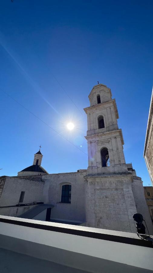 Dimora Al Campanile Bed & Breakfast Sannicandro di Bari Exterior foto