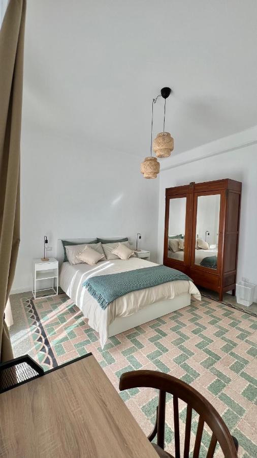Dimora Al Campanile Bed & Breakfast Sannicandro di Bari Exterior foto